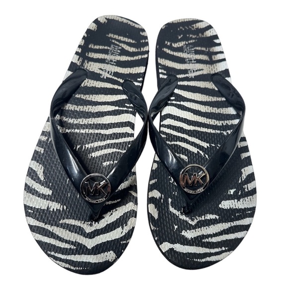 MICHAEL KORS zebra flip flops shoes 9 - Picture 1 of 5